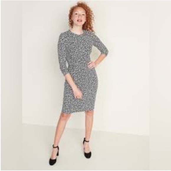 NWT Old Navy Twist Front Dress Black‎ White Floral Women’s Medium Long sleeve - Picture 10 of 10